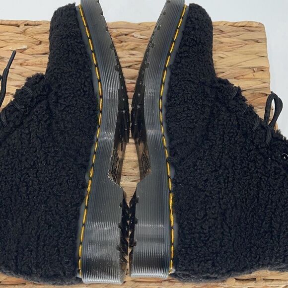 Dr. Martens 1460 PASCAL WOMEN'S FAUX SHEARLING BOOTS Size 7 Black - Picture 11 of 14